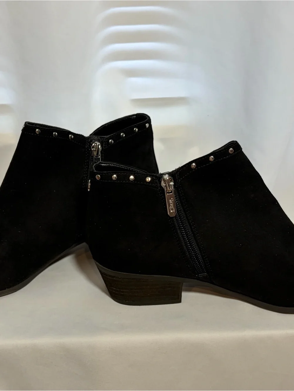 CIRCUS BY SAM EDELMAN Black Studded Ankle Boots size 9